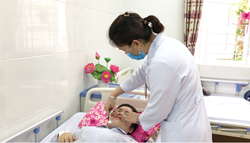Hình ảnh của Bệnh viện YHCT Nghệ An: Phục hồi chức năng sau giai đoạn cấp của đột quỵ não