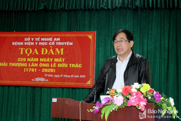 Media.NewsItem.ImageAlternateTextFormat